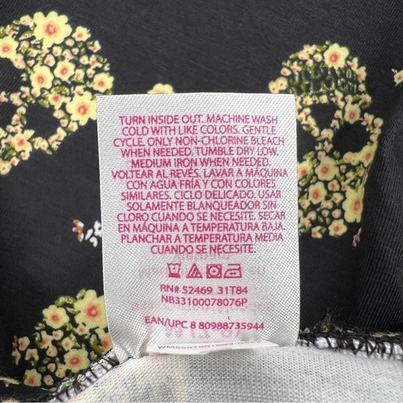 NEW BLACK FLORAL SKULL PRINT MEDIUM ANKLE LEGGINGS NO BOUNDARIES  STRETCH - Picture 10 of 11